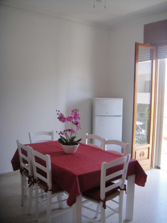 Villa Maria Sant Isidoro  Extérieur photo