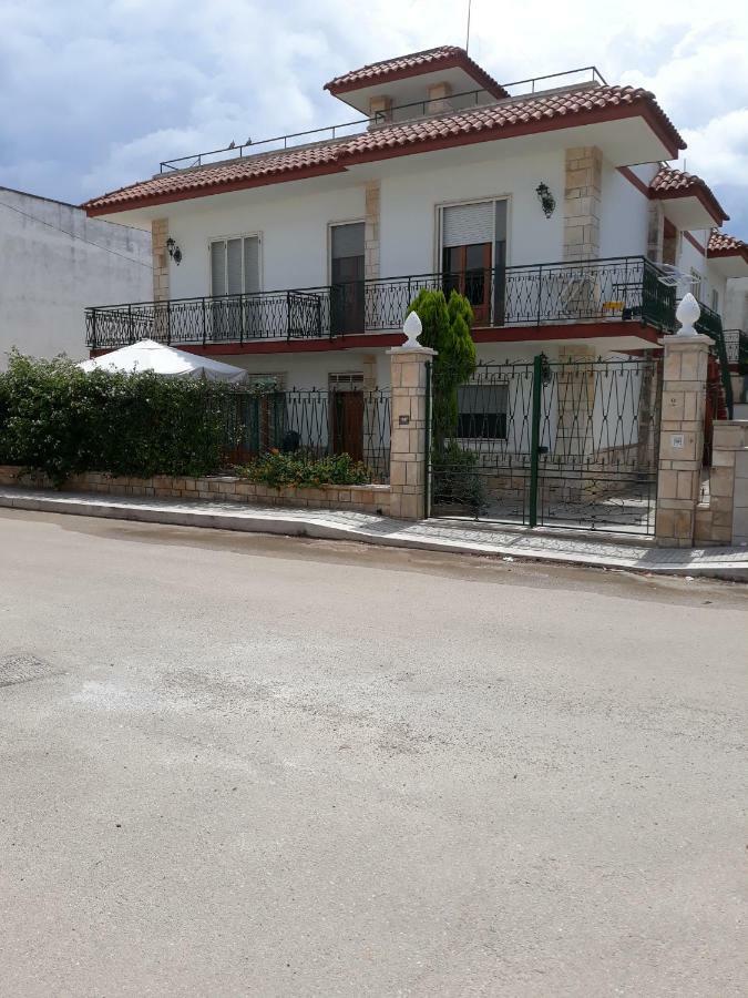 Villa Maria Sant Isidoro  Extérieur photo